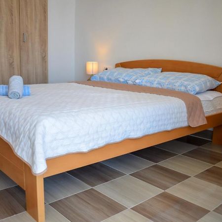 Galeb Apartman Veli Iž Kültér fotó